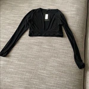 Prettylittlething black long sleeve crop top, new